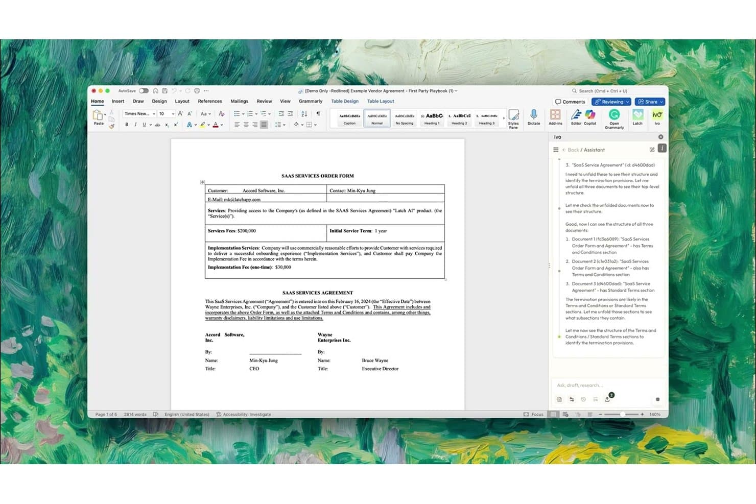 Ivos AI-assistent gennemgår tre SaaS-aftaledokumenter i Microsoft Word.
