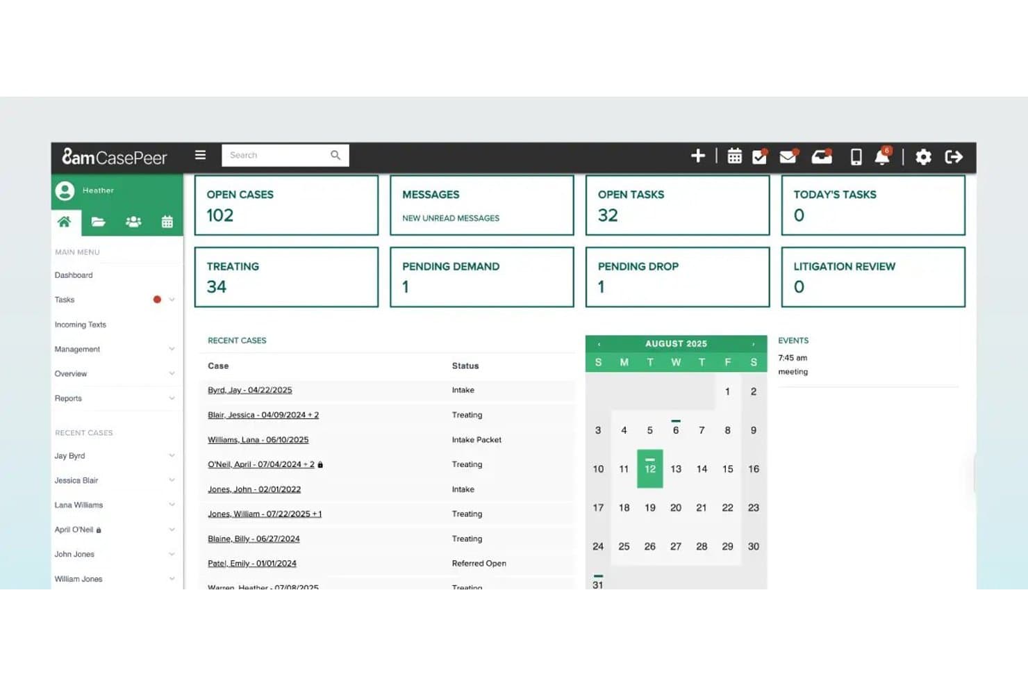 8am CasePeer-kontrolpanel, der viser 102 åbne sager, opgaver, kalender og en liste over nylige sager.